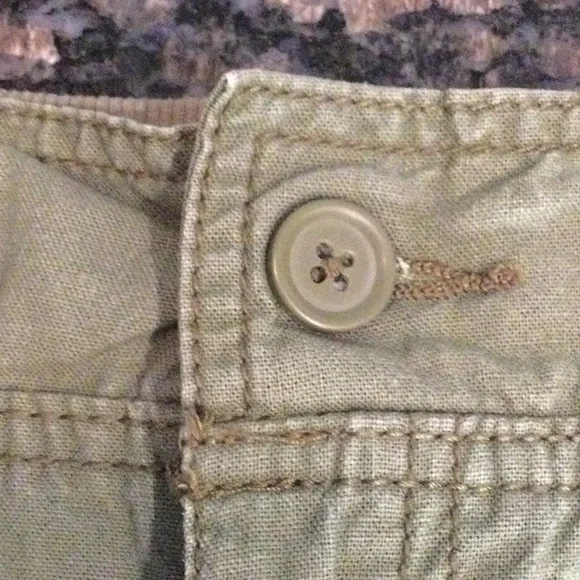 Faded Glory Green Cargo Shorts - Picture 7 of 9